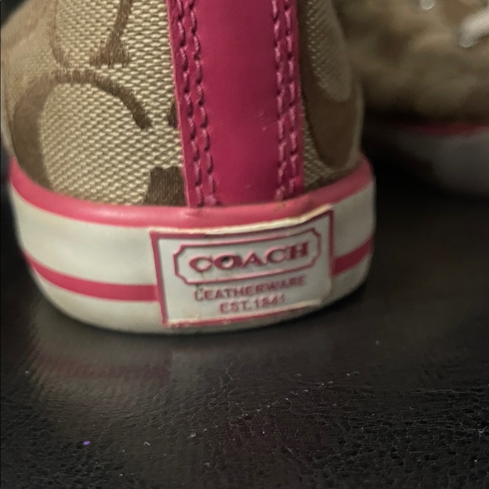 COACH Bonney high tops Size 9 womens GUC - Picture 3 of 17